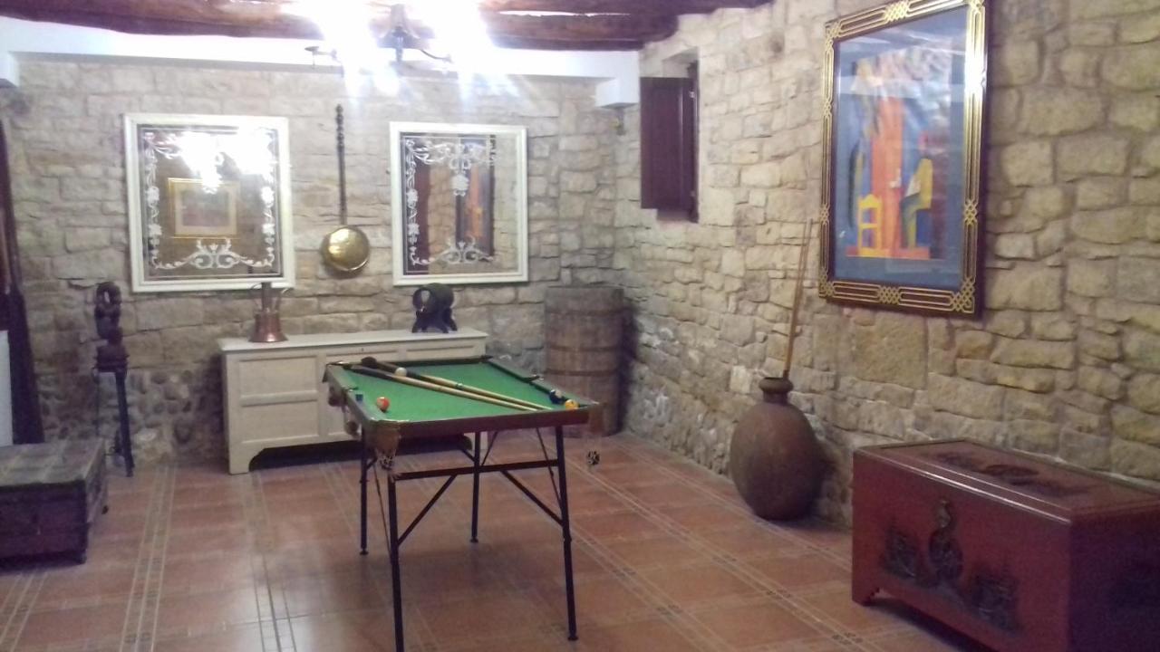 Bed and Breakfast Casa Amparo San Martín de Unx Exterior foto